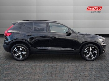 Used Volvo XC40 2021 for sale - 77207770: Photo