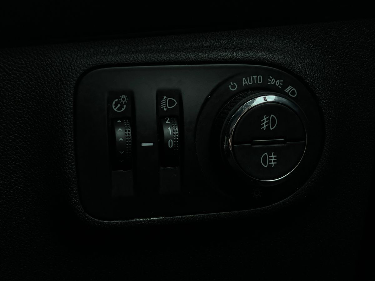 Used Vauxhall Corsa 2016 for sale - 76757163: Photo 33