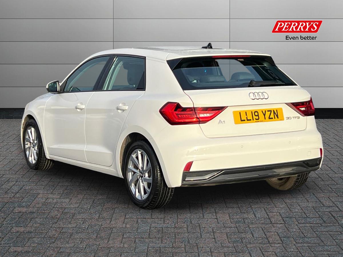 Used Audi A1 2019 for sale - 76777517: Photo 2