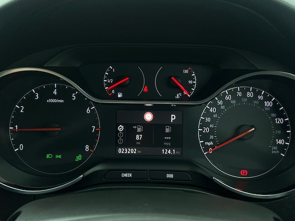 Used Vauxhall Crossland 2023 for sale - 76311183: Photo 15
