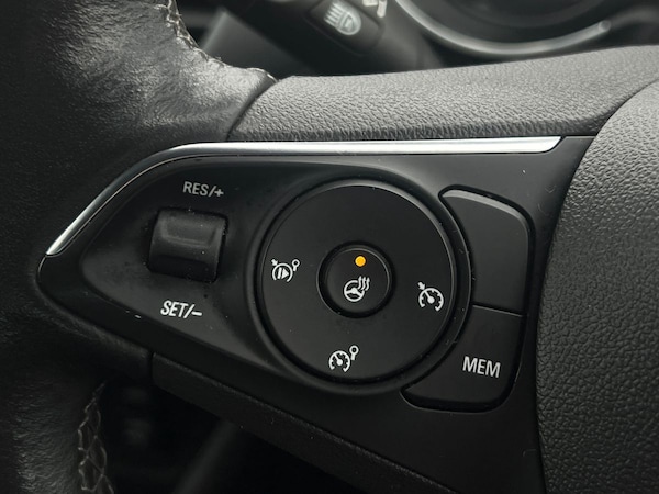 Used Vauxhall Crossland 2023 for sale - 76311183: Photo 17