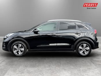 Used Kia Niro 2020 for sale - 79678901: Photo
