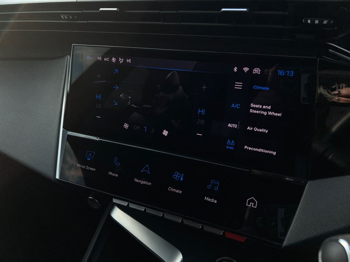 Used Peugeot 308 2023 for sale - 76220025: Photo 14