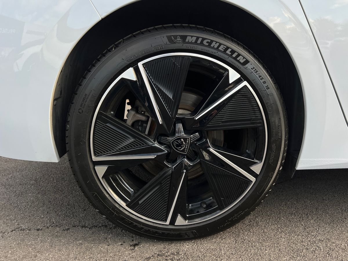 Used Peugeot 308 2023 for sale - 76220025: Photo 8