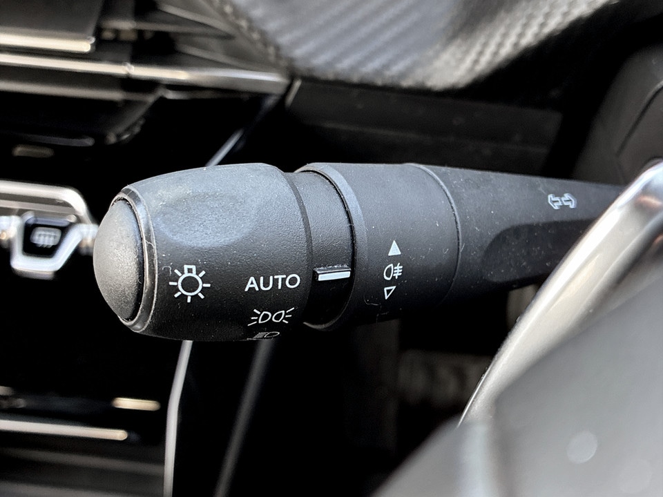 Used Peugeot 208 2022 for sale - 77617201: Photo 32