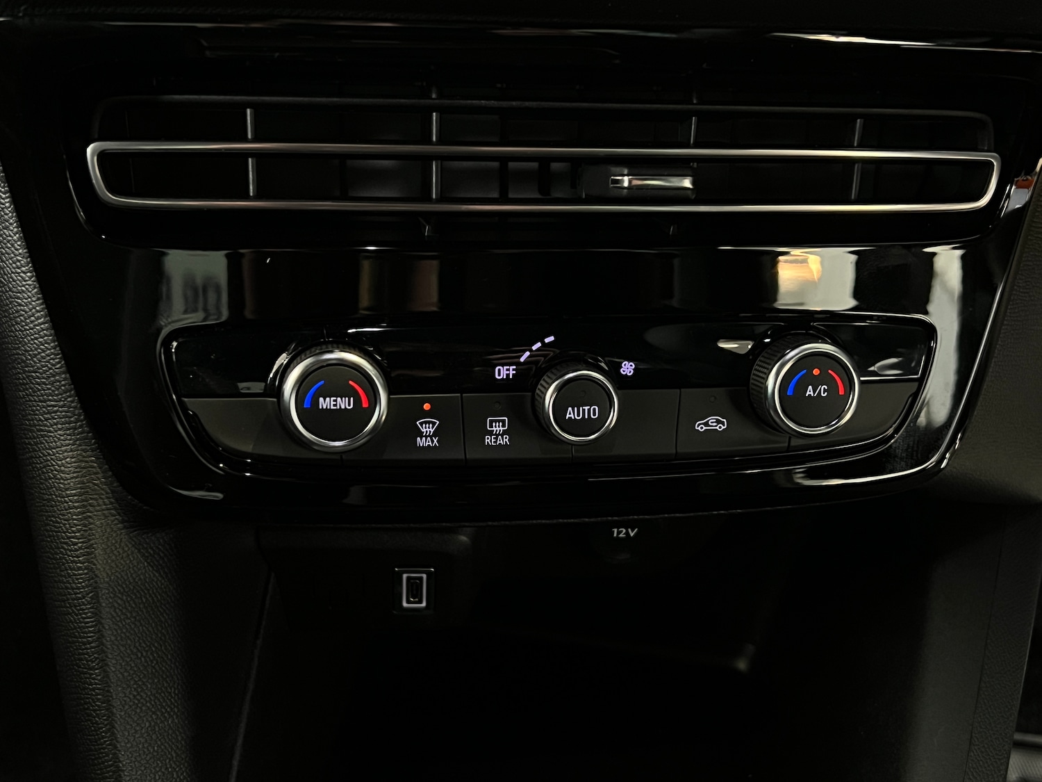 Used Vauxhall Mokka 2026 for sale - 77271688: Photo 11