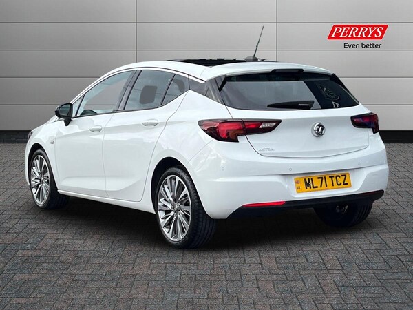 Used Vauxhall Astra 2021 for sale - 76097432: Photo 2