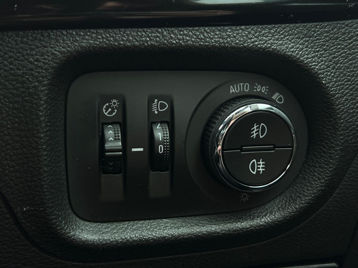 Used Vauxhall Astra 2021 for sale - 76097432: Photo 34