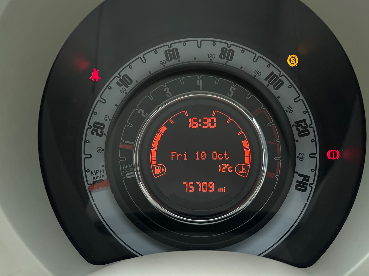 Used Fiat 500 2016 for sale - 75932849: Photo 14