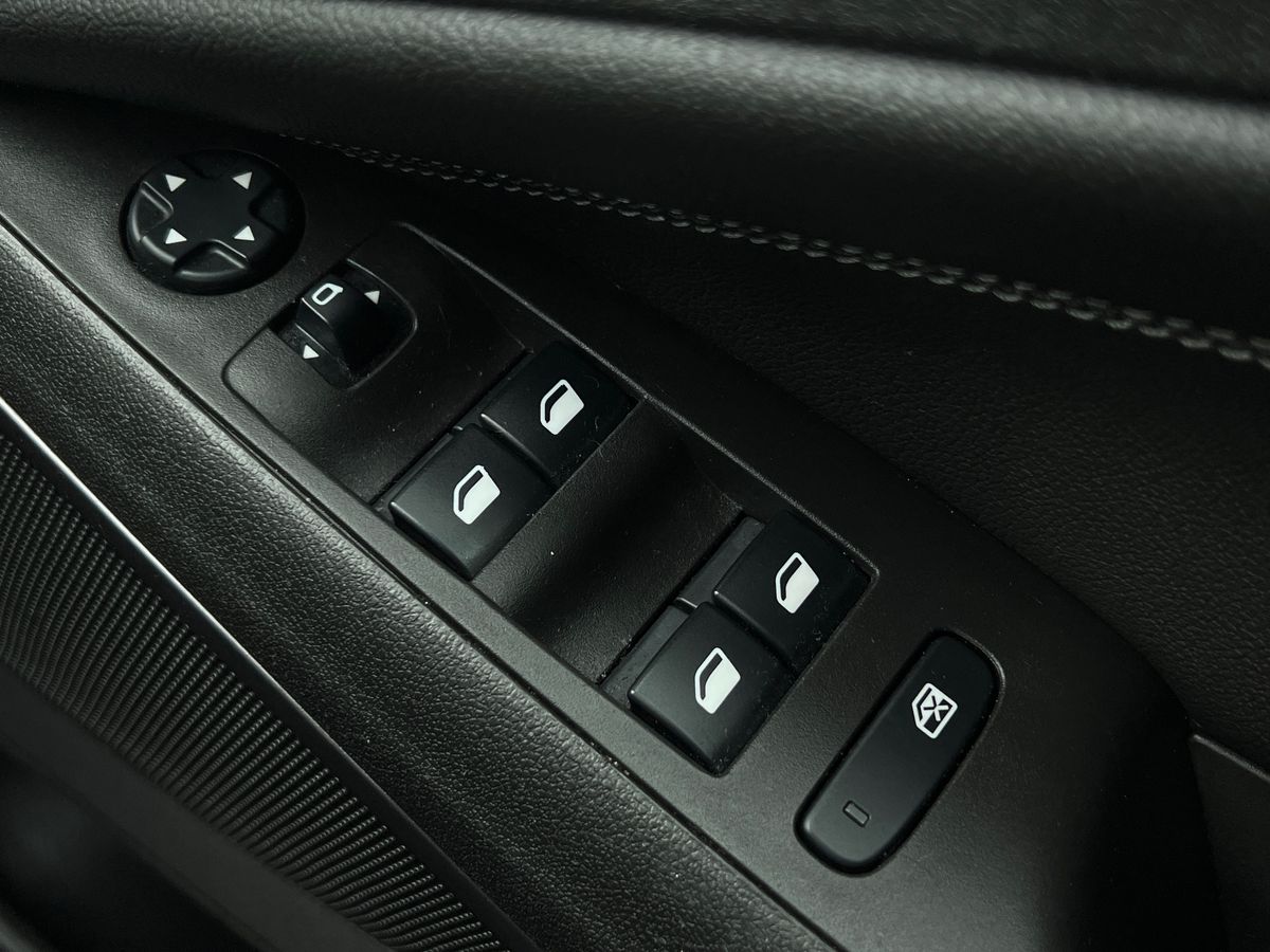 Used Vauxhall Crossland 2022 for sale - 76016636: Photo 18