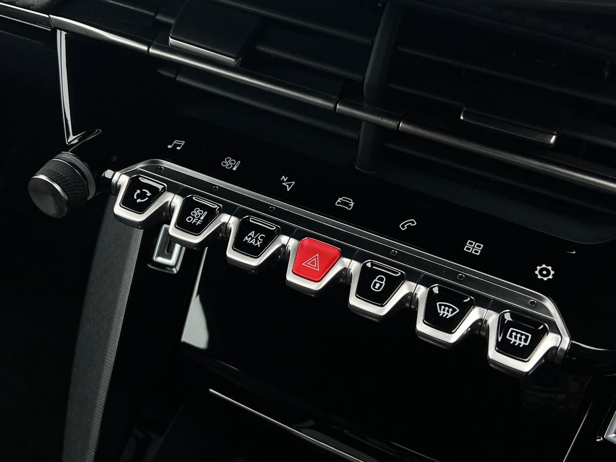 Used Peugeot 208 2023 for sale - 76518208: Photo 35