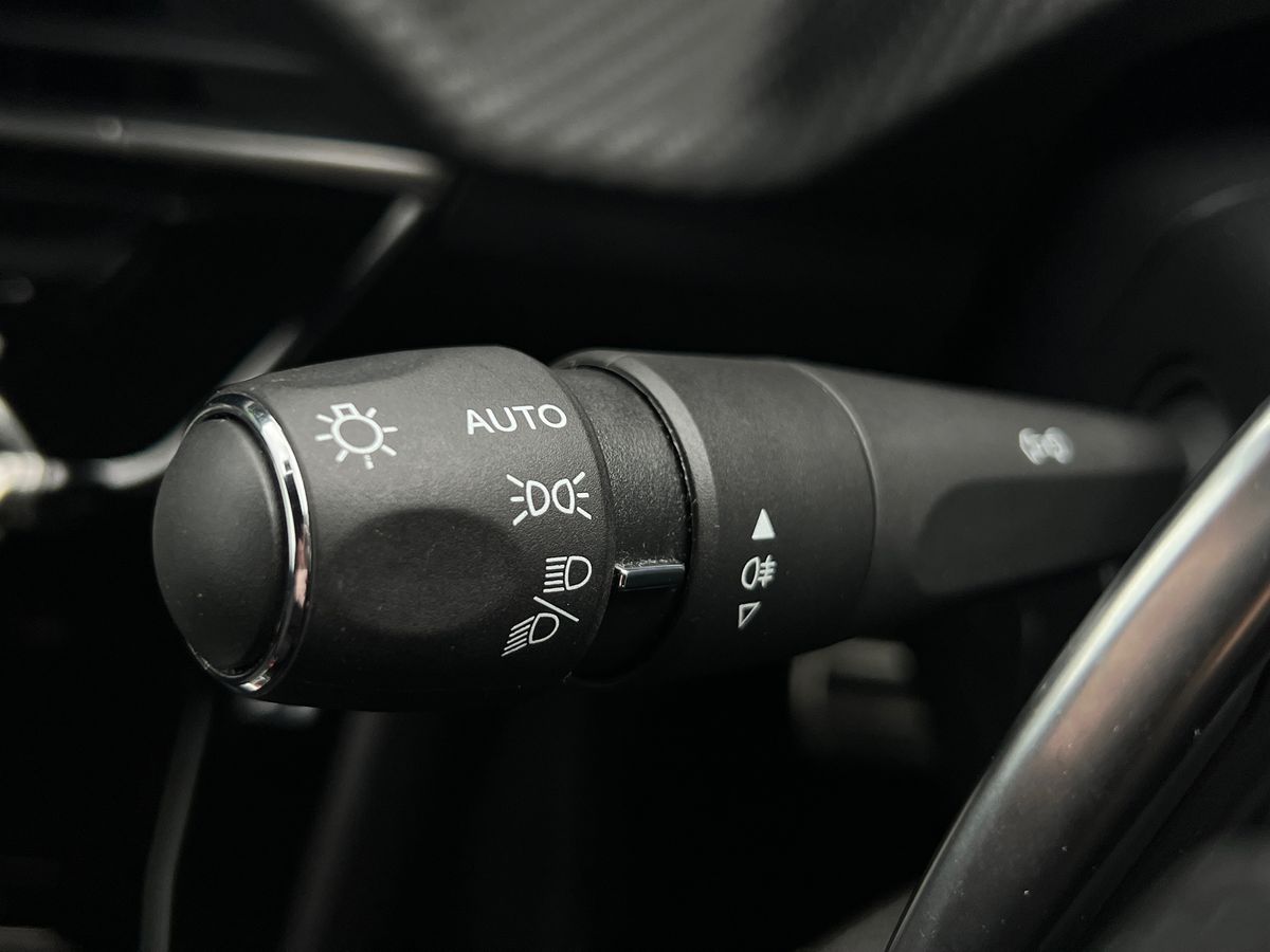 Used Peugeot 208 2023 for sale - 76518208: Photo 39