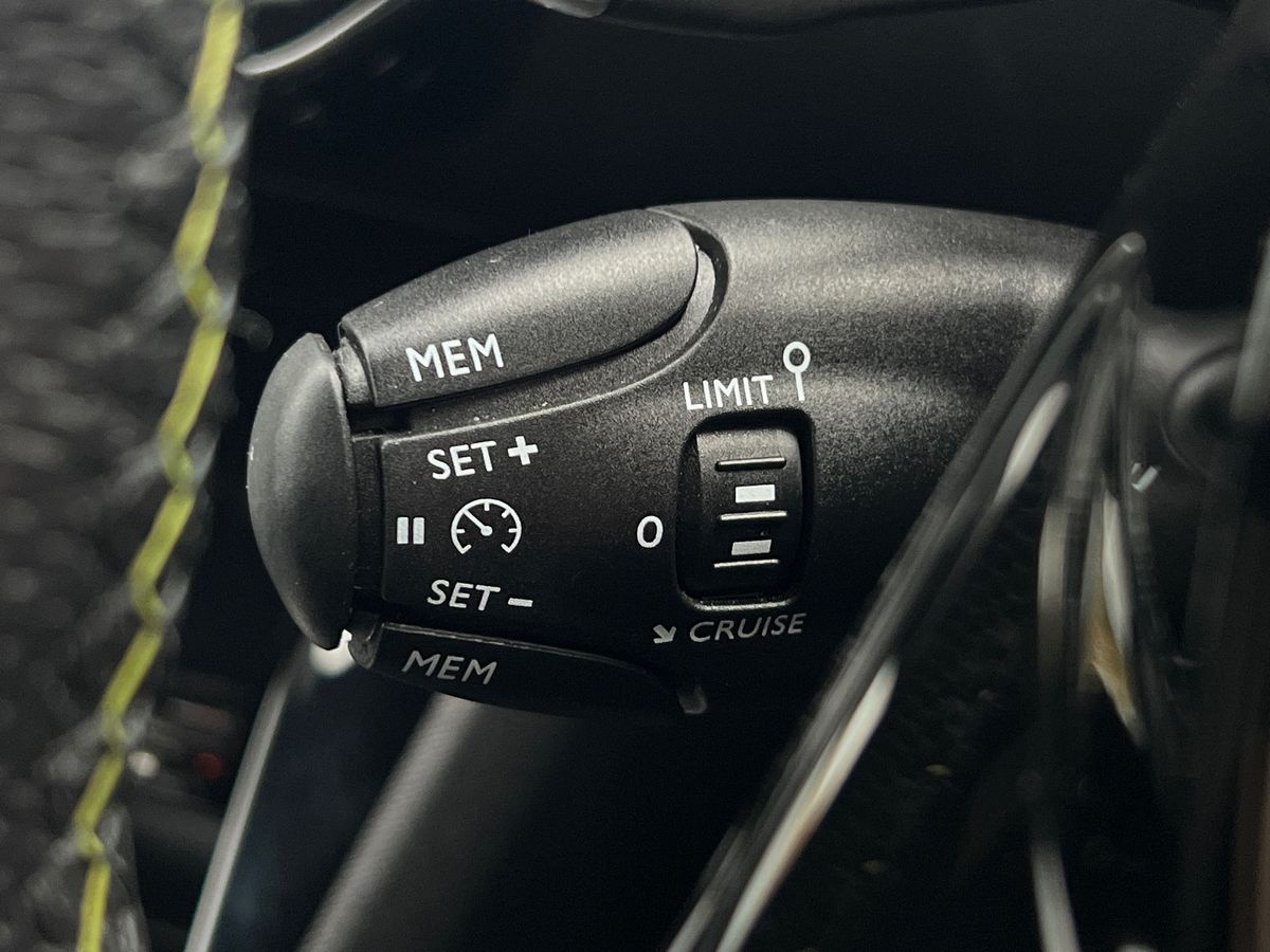 Used Peugeot 208 2023 for sale - 76518208: Photo 40