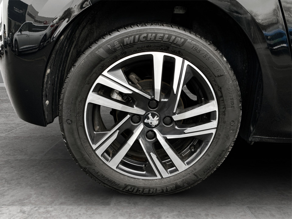 Used Peugeot 208 2023 for sale - 77417686: Photo 7