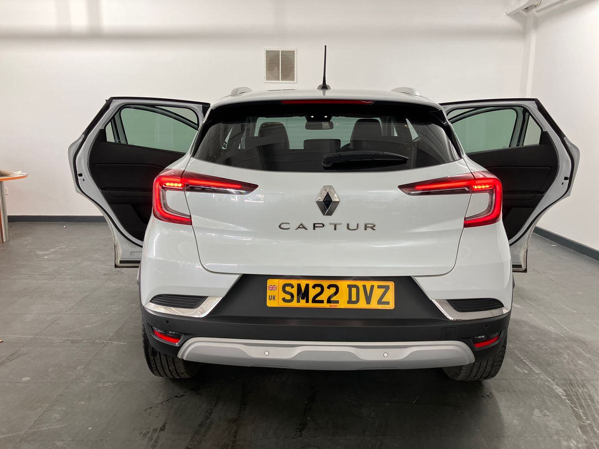 Used Renault Captur 2022 for sale - 76777509: Photo 28