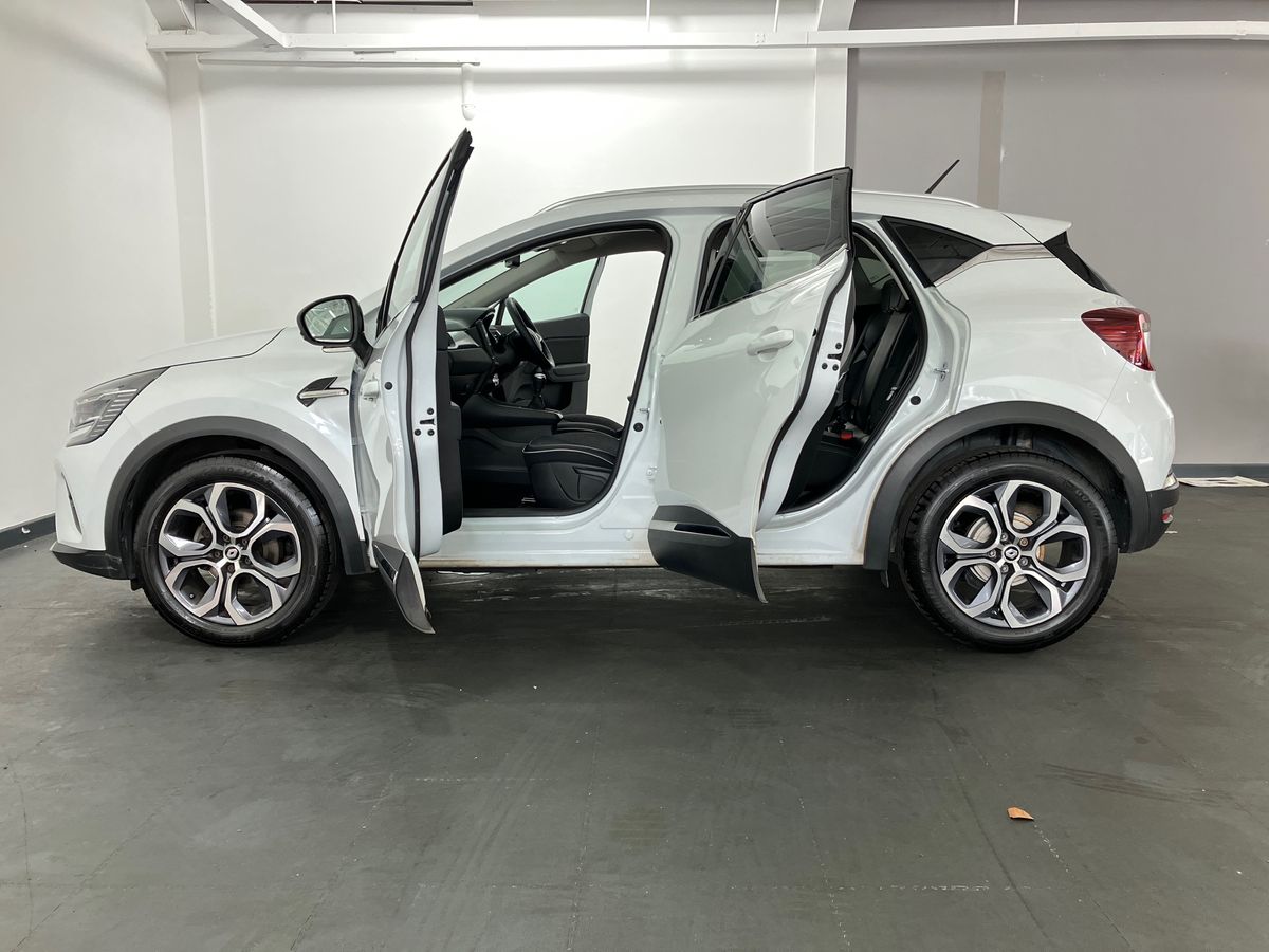 Used Renault Captur 2022 for sale - 76777509: Photo 30