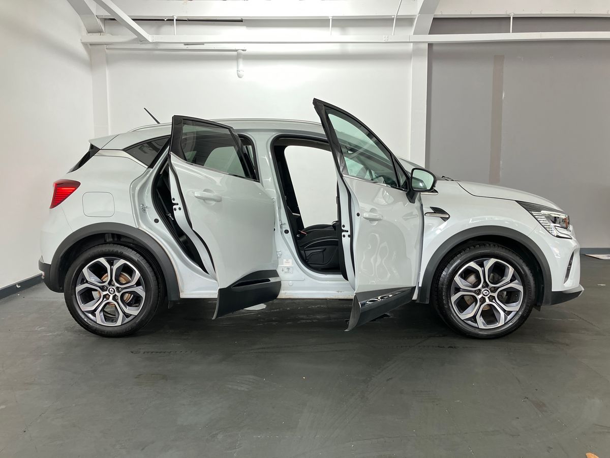 Used Renault Captur 2022 for sale - 76777509: Photo 40