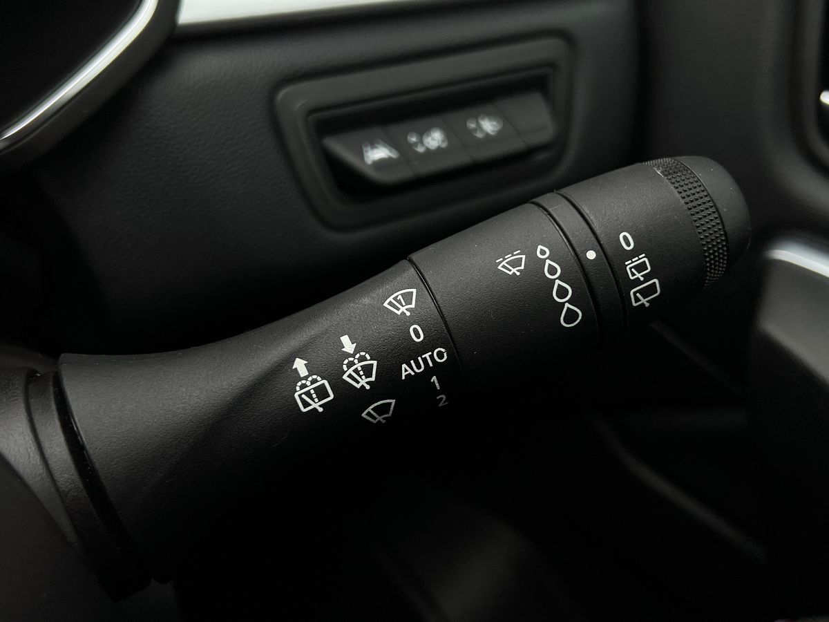 Used Renault Captur 2022 for sale - 76777509: Photo 41