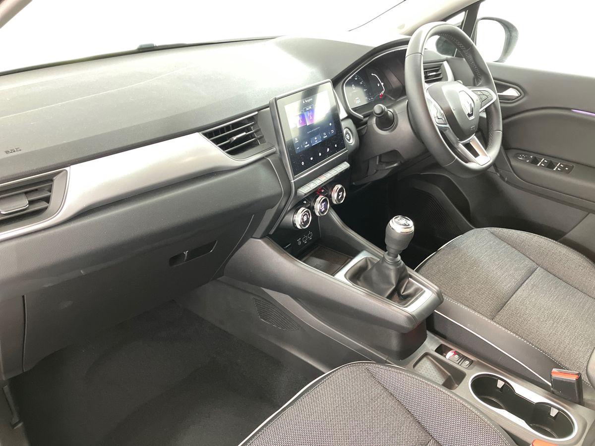 Used Renault Captur 2022 for sale - 76777509: Photo 6