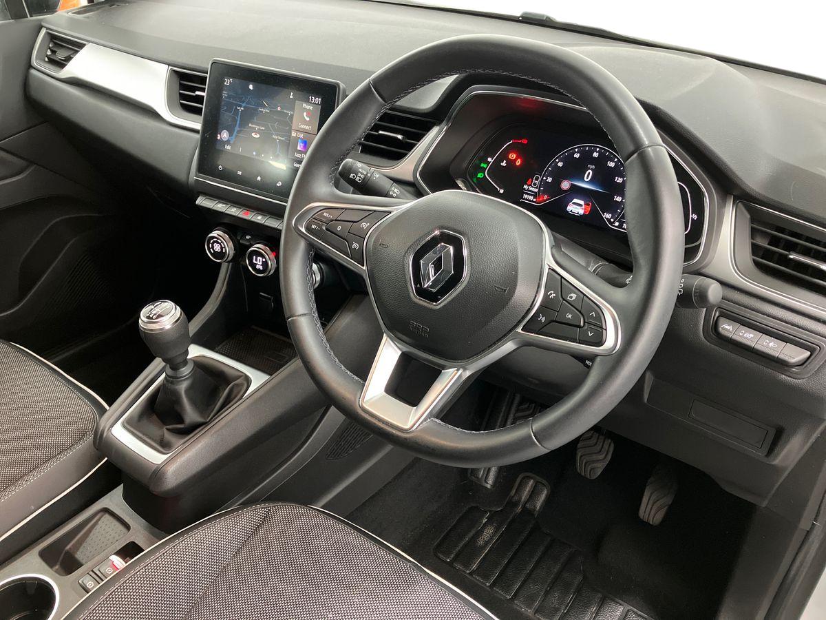 Used Renault Captur 2022 for sale - 76777509: Photo 8