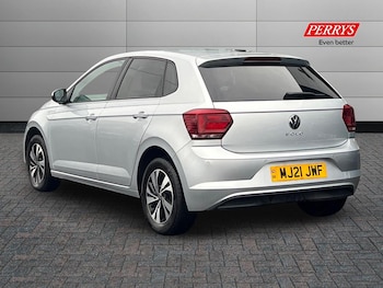 Used Volkswagen Polo 2021 for sale - 76542392: Photo