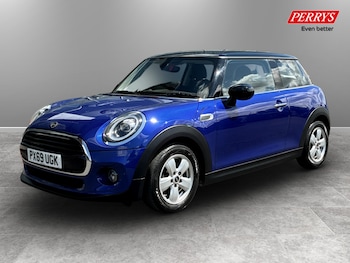 Used MINI Hatch 2019 for sale - 79365152: Photo