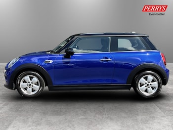 Used MINI Hatch 2019 for sale - 79365152: Photo