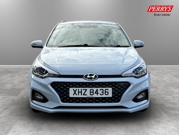 Used Hyundai i20 2020 for sale - 79352234: Photo