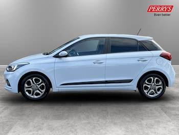 Used Hyundai i20 2020 for sale - 79352234: Photo