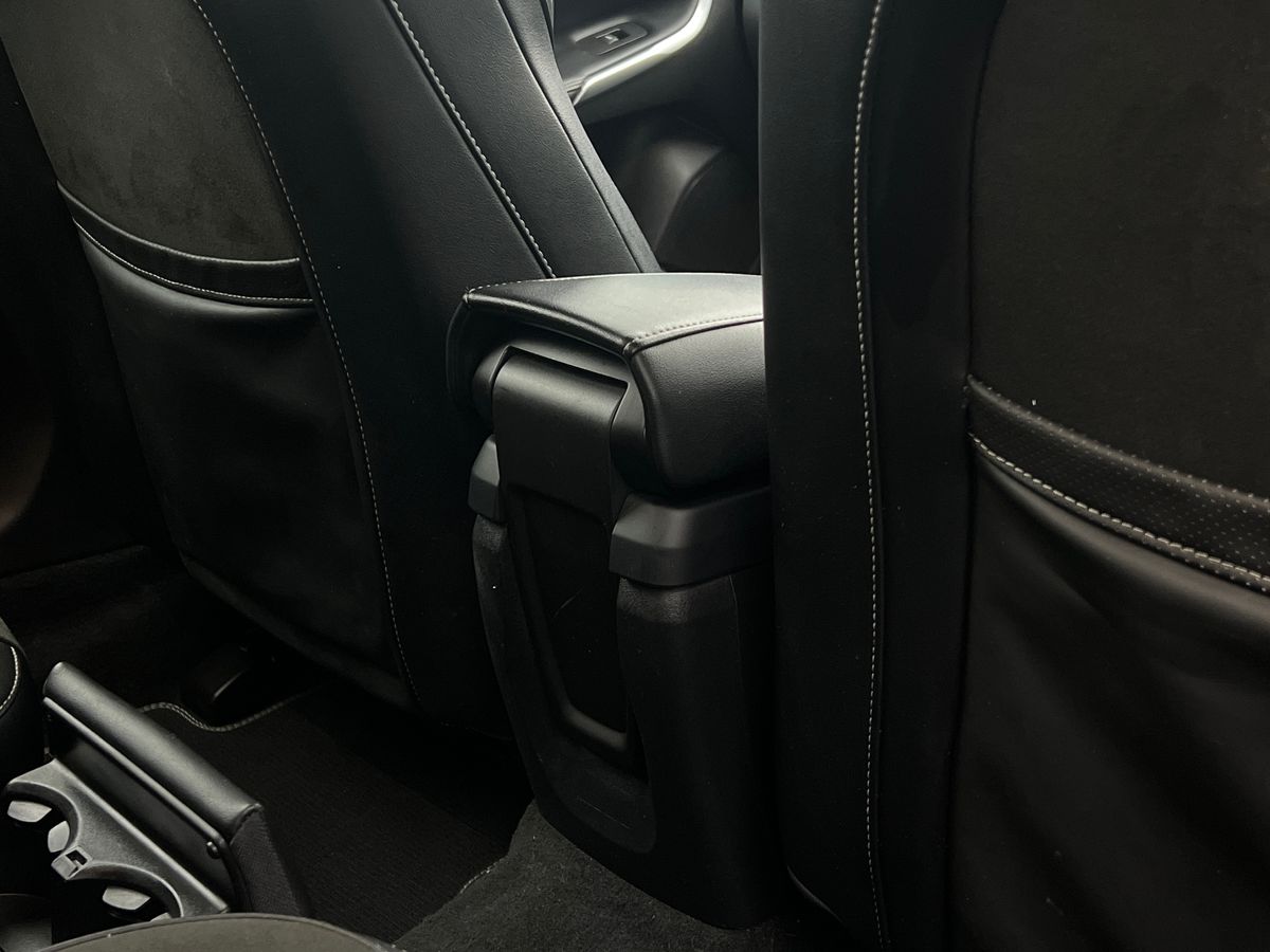 Used Volvo V40 2015 for sale - 76777510: Photo 28