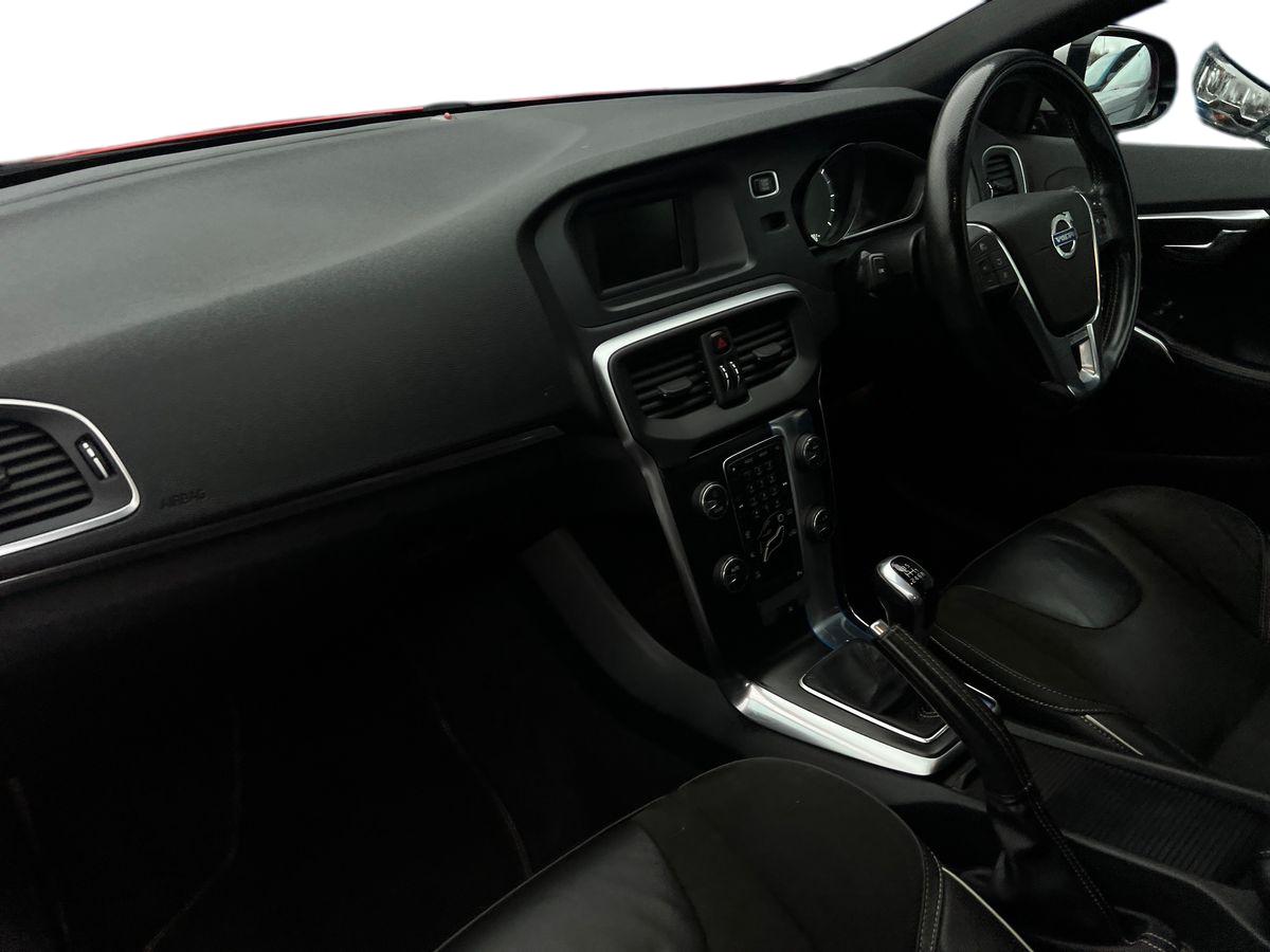 Used Volvo V40 2015 for sale - 76777510: Photo 6