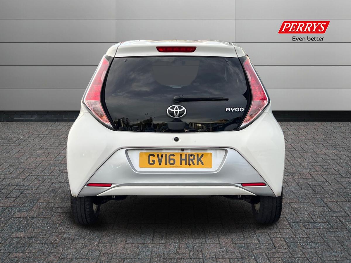 Used Toyota AYGO 2016 for sale - 76364528: Photo 5