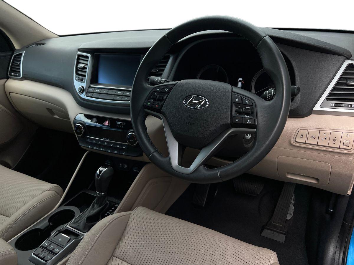 Used Hyundai TUCSON 2017 for sale - 76219876: Photo 8