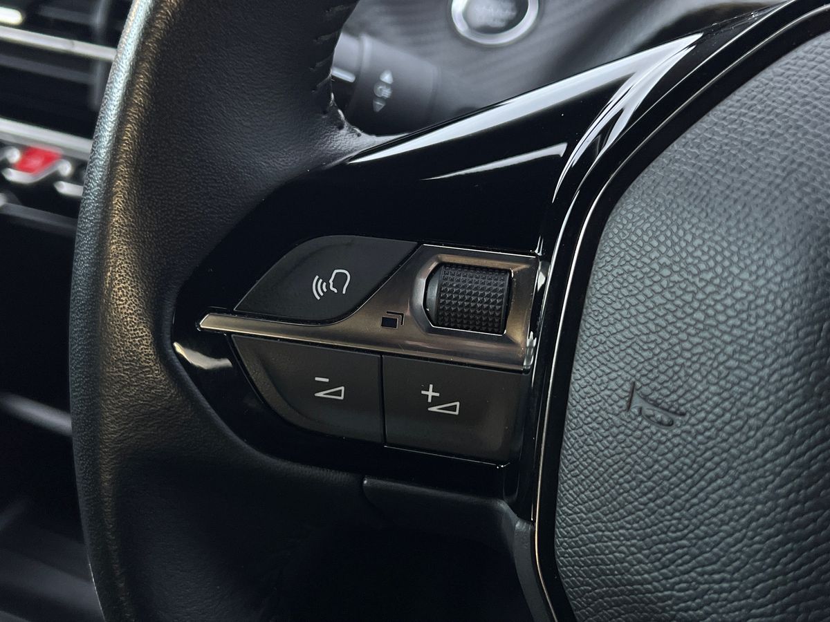 Used Peugeot 2008 2022 for sale - 77125307: Photo 17