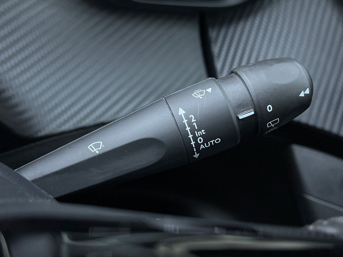 Used Peugeot 2008 2022 for sale - 77125307: Photo 41