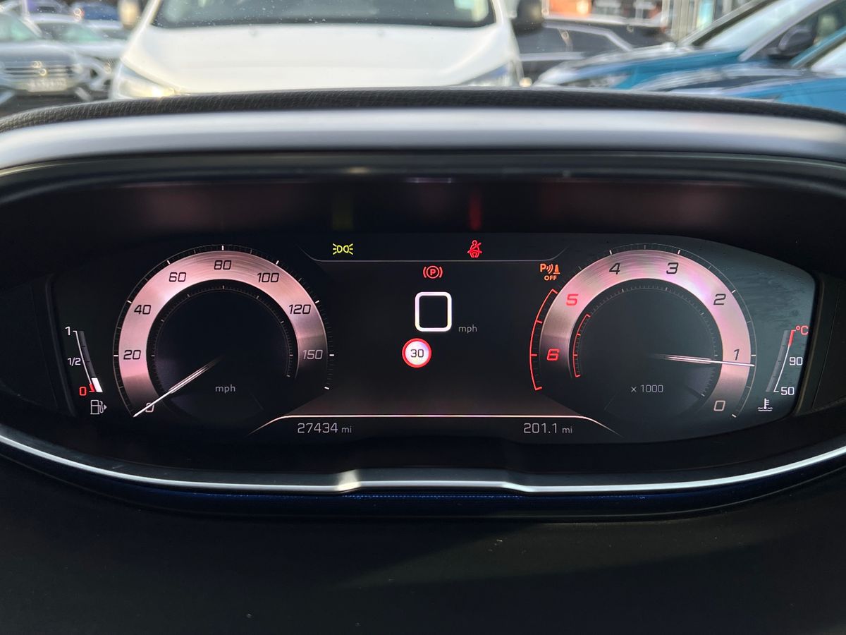 Used Peugeot 5008 2022 for sale - 77980575: Photo 14