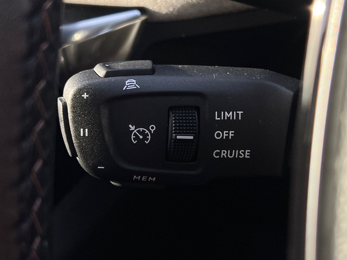 Used Peugeot 5008 2022 for sale - 77980575: Photo 44