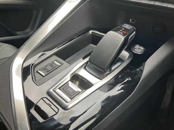 Used Peugeot 3008 2022 for sale - 75390808: Photo 35