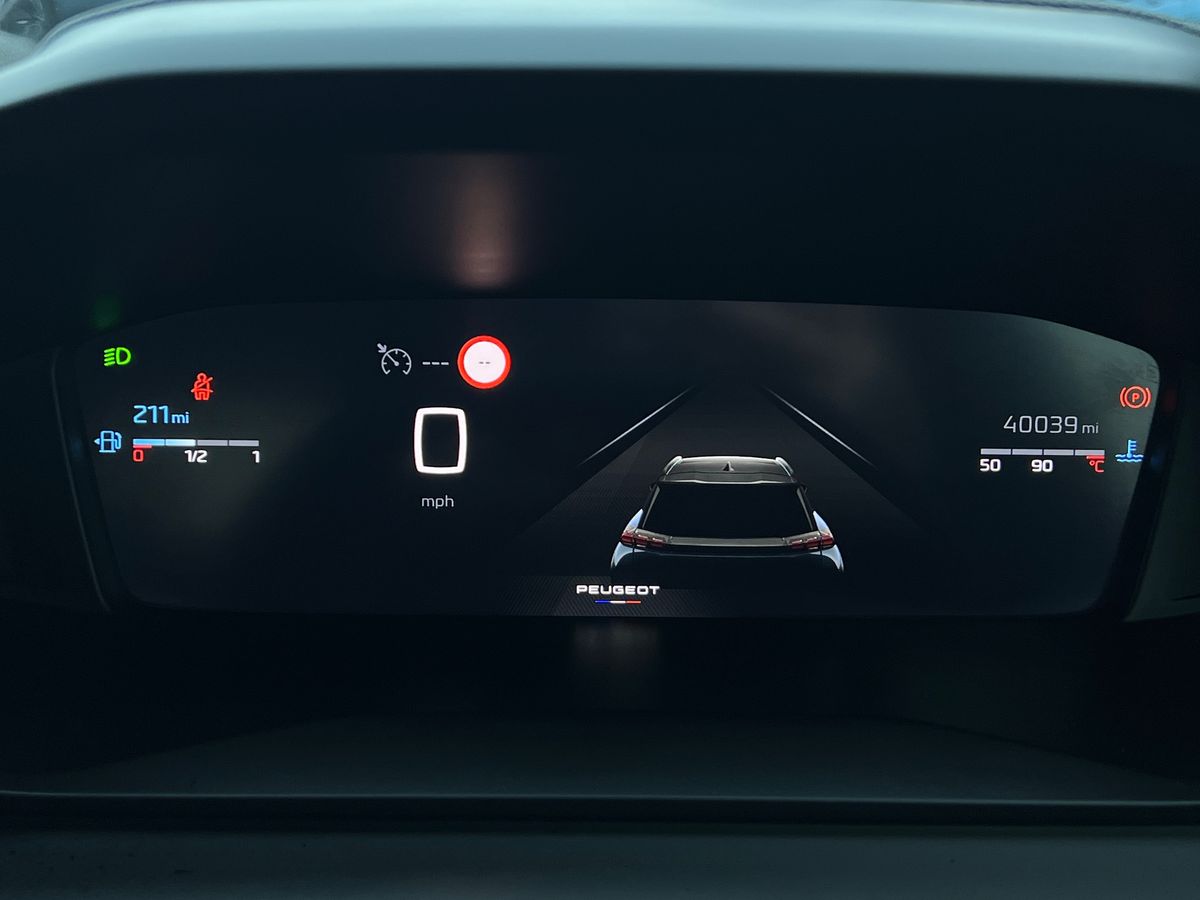 Used Peugeot 2008 2023 for sale - 76663302: Photo 14