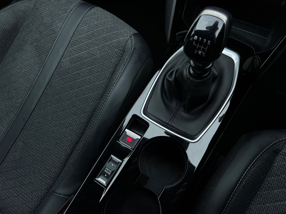 Used Peugeot 2008 2023 for sale - 76663302: Photo 32