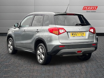 Used Suzuki Vitara 2017 for sale - 76762625: Photo