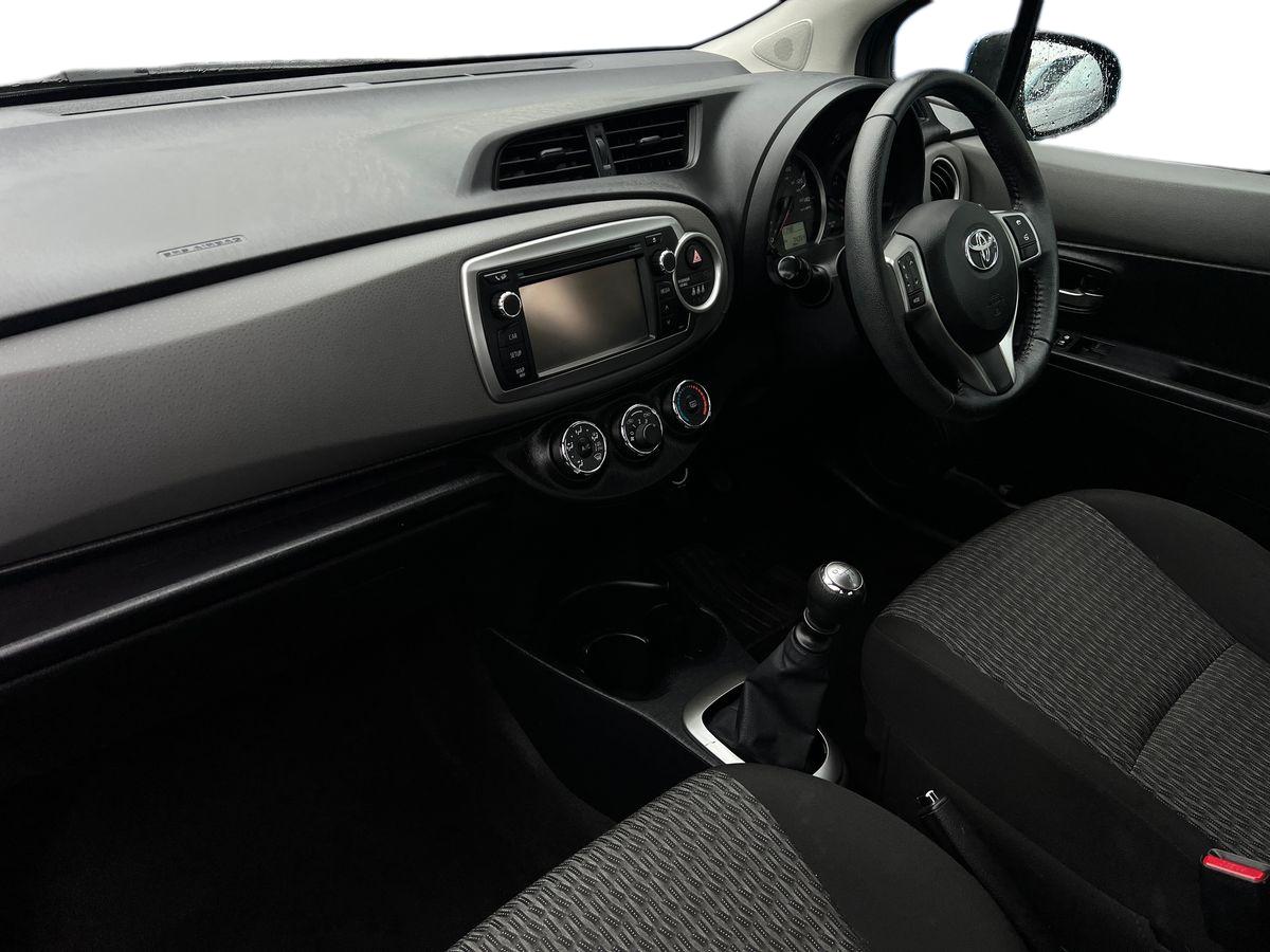 Used Toyota Yaris 2013 for sale - 77113675: Photo 7