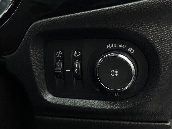 Used Vauxhall Corsa 2021 for sale - 76128168: Photo 37