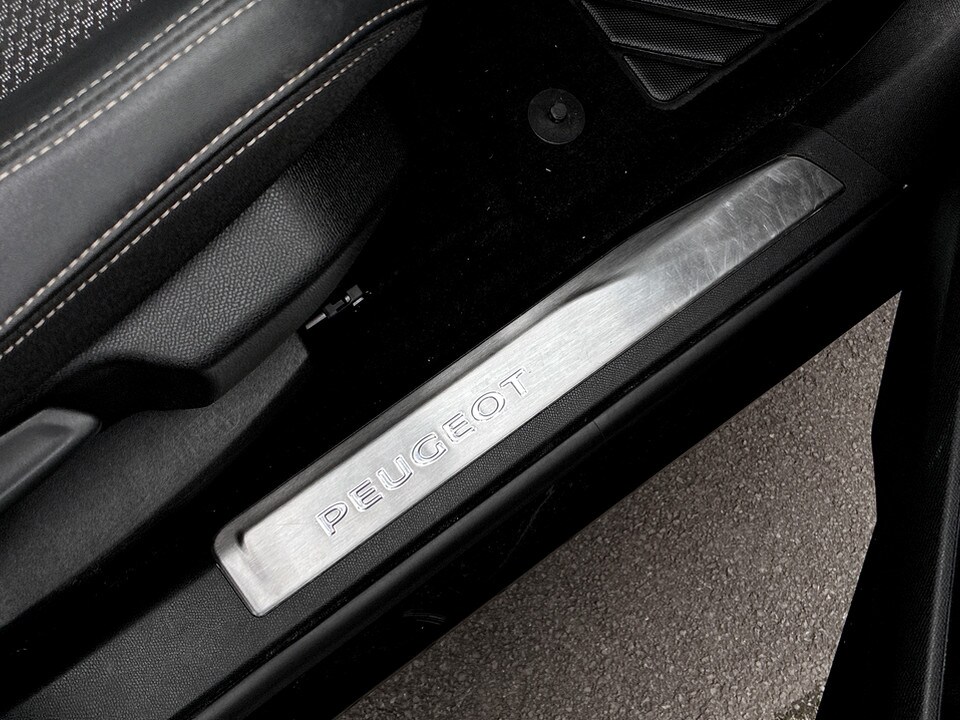 Used Peugeot 3008 2023 for sale - 77604231: Photo 26
