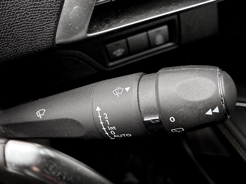 Used Peugeot 3008 2023 for sale - 77604231: Photo 32