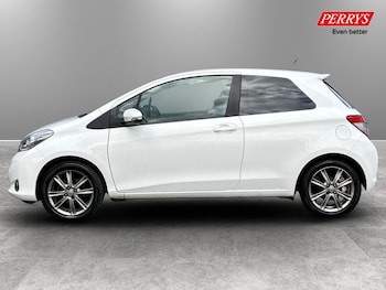 Used Toyota Yaris 2012 for sale - 78552006: Photo