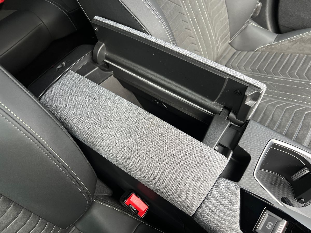 Used Peugeot 5008 2024 for sale - 77872629: Photo 39