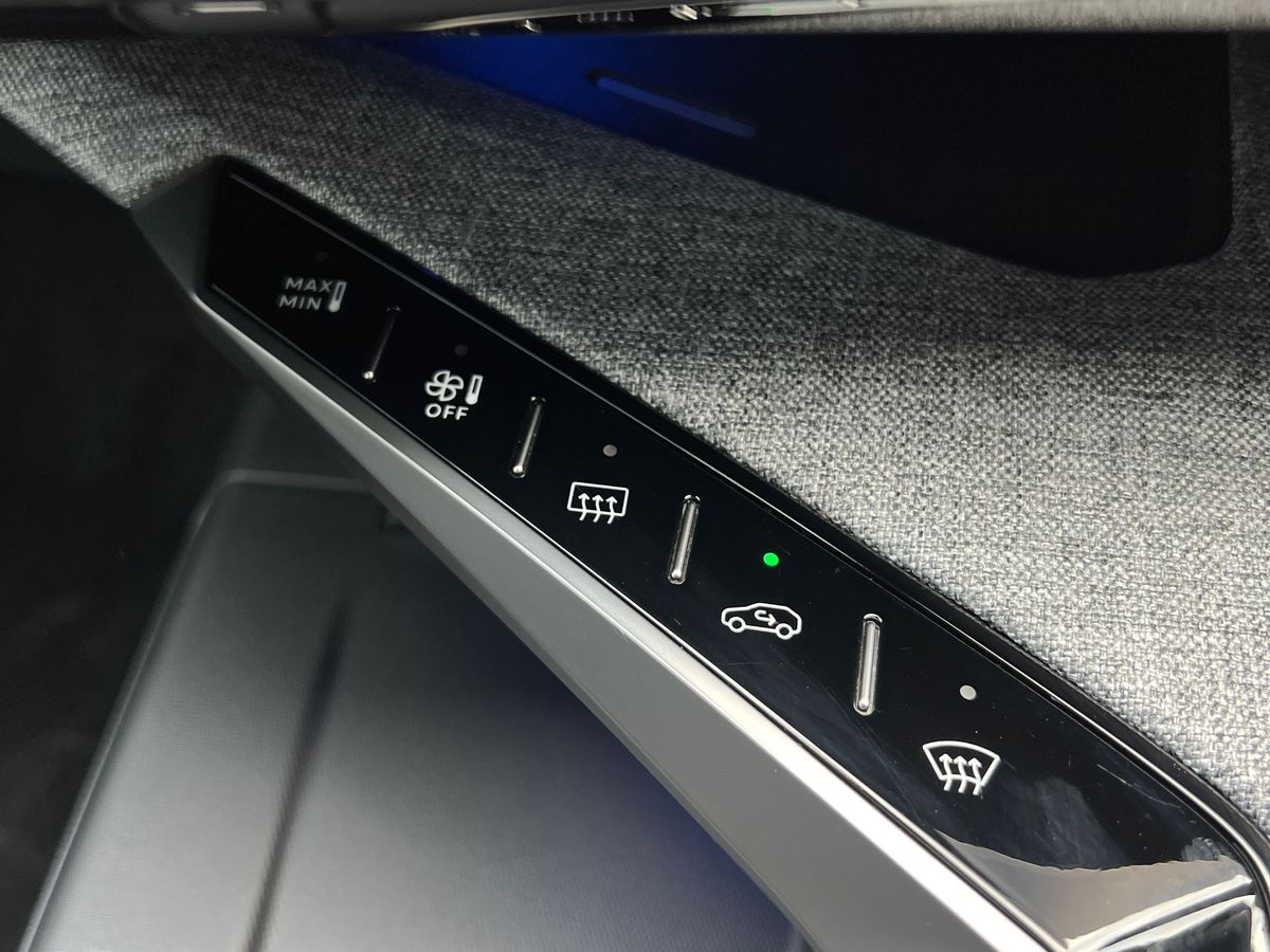 Used Peugeot 5008 2024 for sale - 77872629: Photo 43