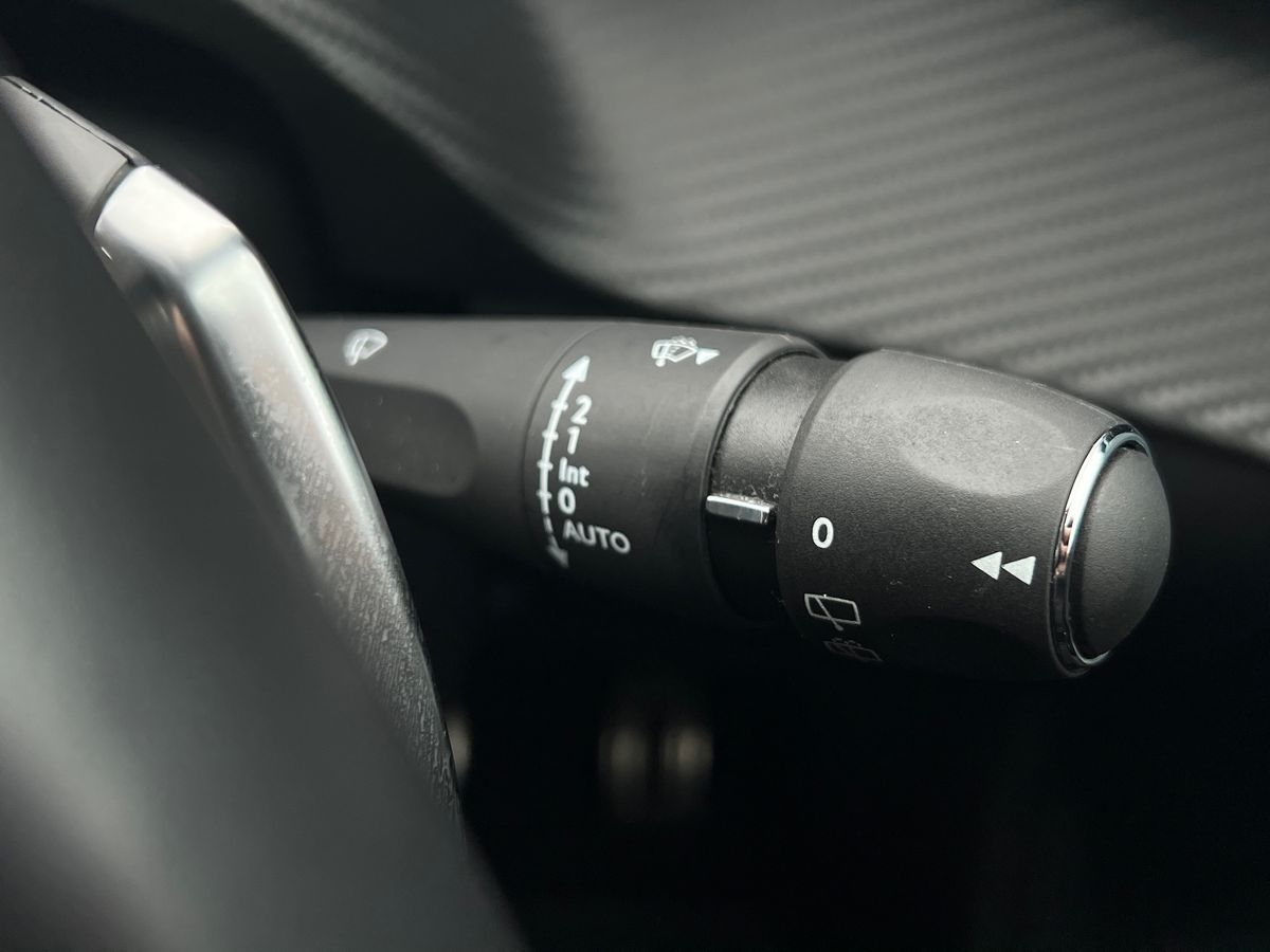 Used Peugeot 208 2023 for sale - 76016456: Photo 44