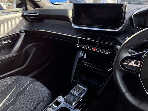 Used Peugeot 2008 2024 for sale - 76220033: Photo 18